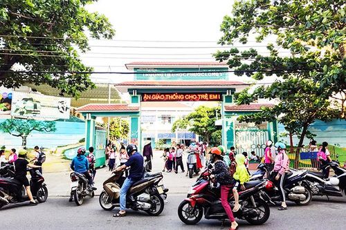 Phường Phước Long: Trường tiểu học quá tải