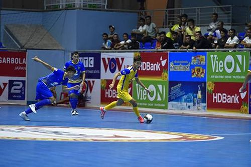 Sanvinest Khánh Hòa thắng Quảng Nam 3-0