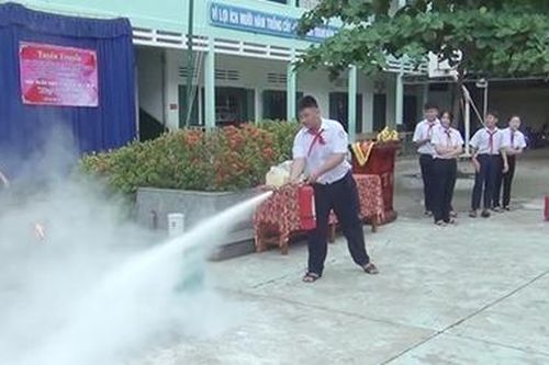 Tuyên truyền phổ biến pháp luật về PCCC tại trường học