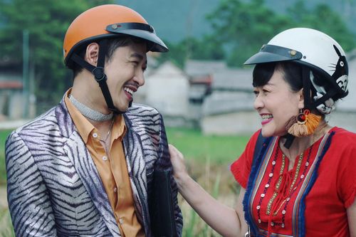 Hải 'Bóng' Hướng dương ngược nắng: Tôi và Vân Dung phải cười cho đã mới diễn nổi