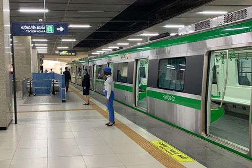Bổ sung tuyến buýt, nhà chờ kết nối với đường sắt Cát Linh - Hà Đông