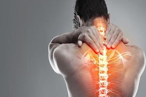 Những thói quen âm thầm tàn phá xương khớp của bạn, cần sớm thay đổi