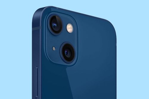 Ảnh dựng cho thấy thiết kế iPhone 13 chỉ đổi vị trí camera