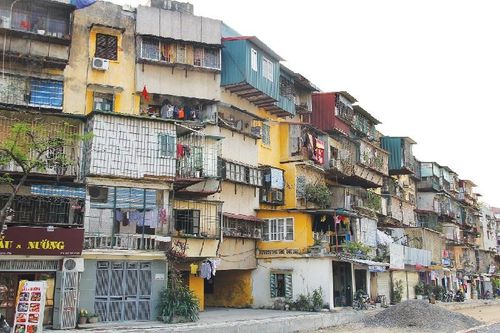 Đẩy nhanh tiến độ cải tạo chung cư cũ tại Hà Nội: Sớm sửa đổi quy định không phù hợp