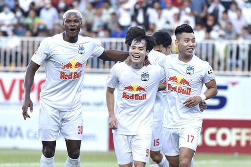 HLV Kiatisuk dành lời khen cho Nam Định