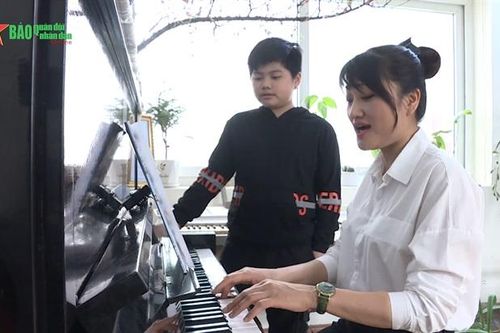 Nữ nhạc sĩ, chiến sĩ biên phòng 2 giỏi