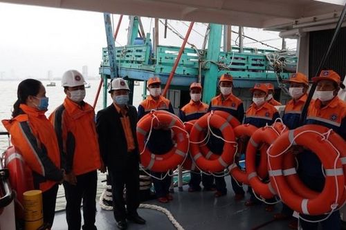 Đề xuất ưu tiên tiêm vắc-xin phòng dịch Covid-19 cho thuyền viên