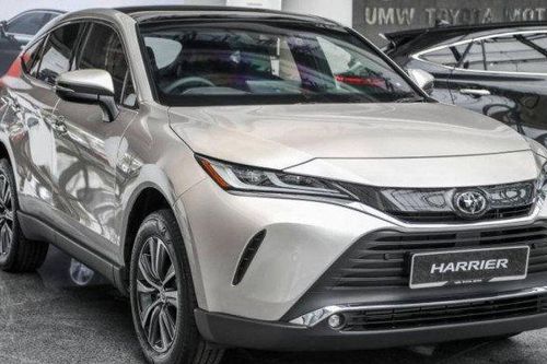 Toyota Harrier 2021 ra mắt tại Malaysia, có giá 62.700 USD