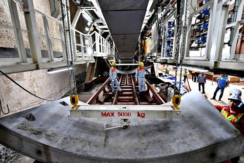 Robot 'Táo bạo' đường sắt Nhổn – Ga HN chạy thử nghiệm