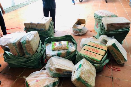 Quảng Ninh: Bắt giữ 400 kg bánh sủi cảo không rõ nguồn gốc