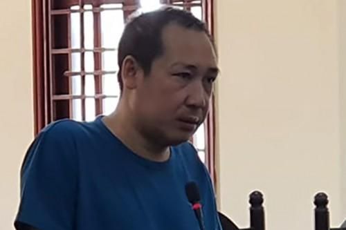 Gã cha thú tính bạo hành con gái 1 tuổi để ép vợ không được ly hôn