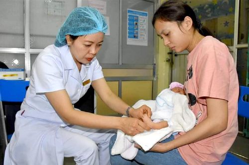 Phát hiện, điều trị sớm cho người khuyết tật