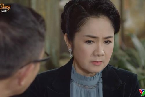 'Hướng dương ngược nắng' tập 53: Ông Quân tỏ tình với bà Bạch Cúc