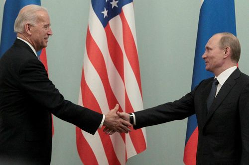Tổng thống Biden điện đàm với ông Putin về Ukraine