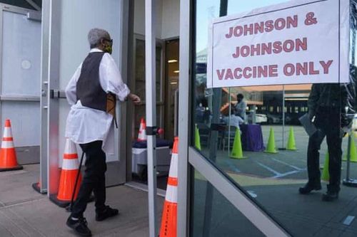 Phản ứng của châu Âu sau khi Johnson & Johnson báo hoãn giao vaccine ngừa Covid-19