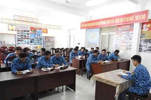 Xung kích học ngoại ngữ