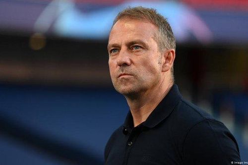 Bayern Munich bị loại Cúp C1, Hansi Flick lên tiếng rời 'ghế nóng'