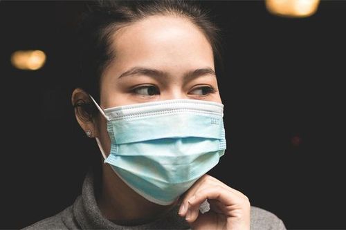 Khẩu trang bẩn khó tin sau 12 giờ sử dụng