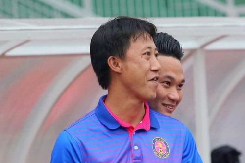 HLV Nguyễn Thành Công dẫn dắt HL Hà Tĩnh trước trận gặp SLNA