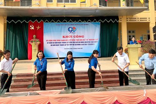 Những công trình, phần việc tuổi trẻ