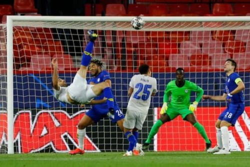 Chelsea, PSG vào bán kết