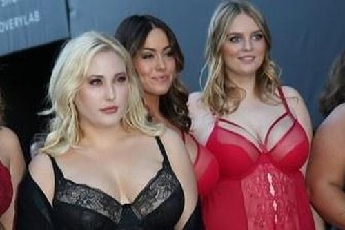 Mẫu ngoại cỡ đầu tiên của tạp chí Playboy Đức