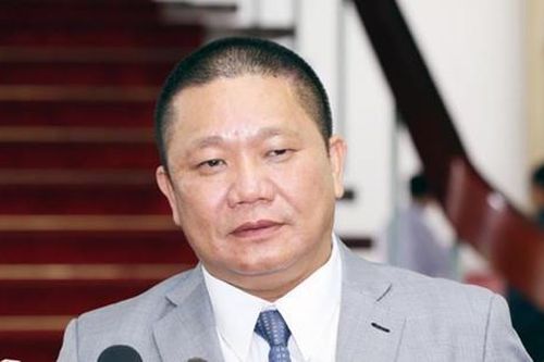 Hoa Sen lãi kỷ lục
