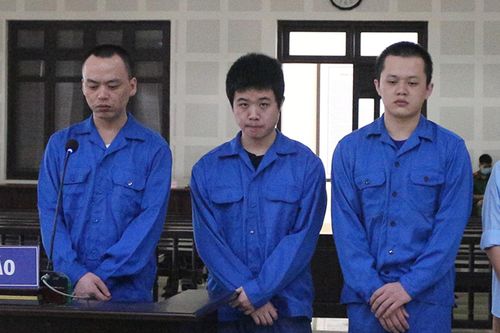 Phạt tù cô gái tổ chức 'chui' cho 14 người Trung Quốc đến Đà Nẵng