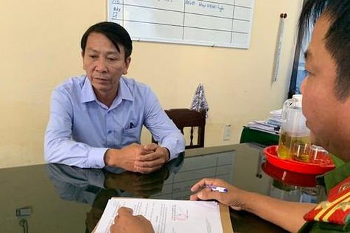 Tham ô gần 1 tỷ đồng, nguyên Chủ tịch UBND xã Quảng Vinh bị khởi tố