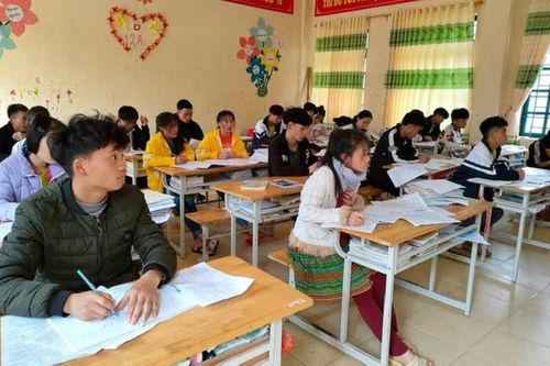 Ôn thi tốt nghiệp cho học sinh vùng khó: Kinh nghiệm đạt điểm cao