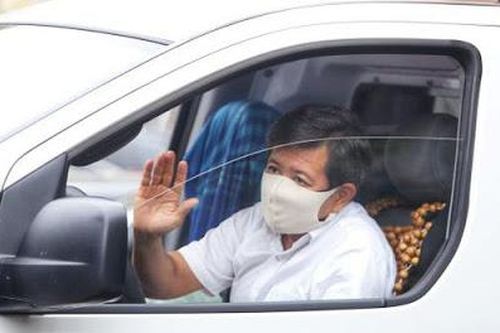 Ông Đoàn Ngọc Hải hứa tặng 3 căn nhà, chuyển thêm 500 triệu giúp hộ nghèo tỉnh An Giang