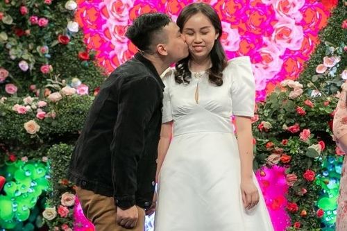 Mê chàng trai y khoa, nữ du học sinh Canada đòi 'bắt rể'