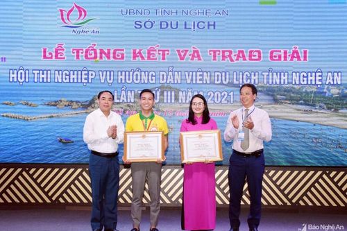 18 thí sinh đạt giải tại Hội thi Nghiệp vụ hướng dẫn viên du lịch tỉnh Nghệ An