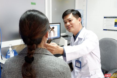 Xăm, phun môi thẩm mỹ cho trẻ nhỏ: Không chỉ biến chứng mà còn tiềm ẩn nguy cơ mắc ung thư