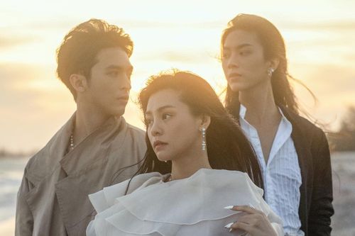 Tạm gác lại concept ma mị, MV mới của Bùi Lan Hương chuyển hướng sang 'drama' tình tay ba sẽ ra sao?