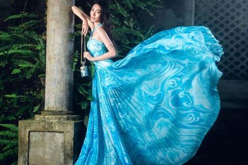 Siêu mẫu Bùi Thảo Phương hóa nàng thơ truyền thông điệp về nữ quyền