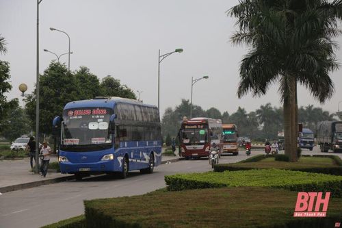 Chấn chỉnh và xử lý vi phạm thông qua dữ liệu từ thiết bị giám sát hành trình