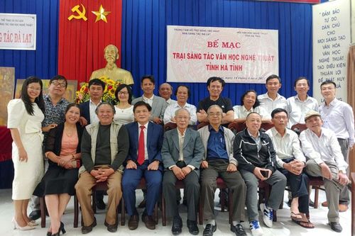 Bế mạc trại sáng tác văn học nghệ thuật Hà Tĩnh tại Đà Lạt
