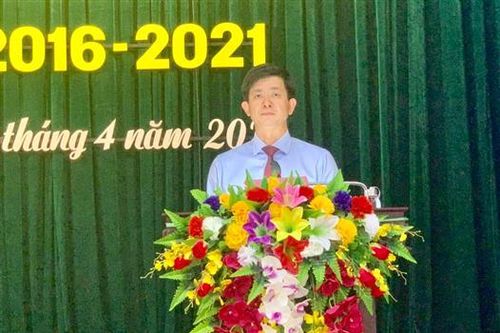 Hội đồng nhân dân tỉnh khóa VII: Tích cực đổi mới, nâng cao chất lượng, hiệu quả hoạt động, kịp thời thể chế hóa các chủ trương của cấp ủy, thúc đẩy kinh tế - xã hội của tỉnh phát triển*