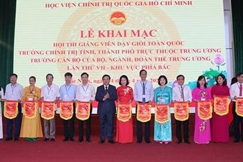 Khai mạc Hội thi giảng viên dạy giỏi toàn quốc các trường chính trị