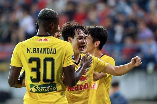HLV Kiatisak sẽ giúp HAGL hết sợ Hà Nội FC?