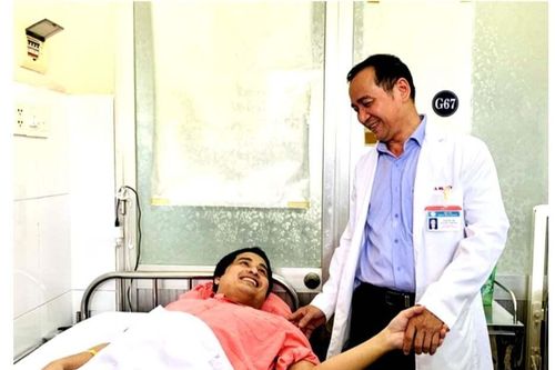 Hành trình 11 năm ròng cứu bệnh nhân vừa được bảo hiểm chi trả hơn 38 tỷ đồng