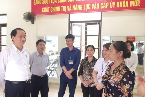 Lắng nghe tâm tư, nguyện vọng, bảo đảm quyền lợi chính đáng của người dân