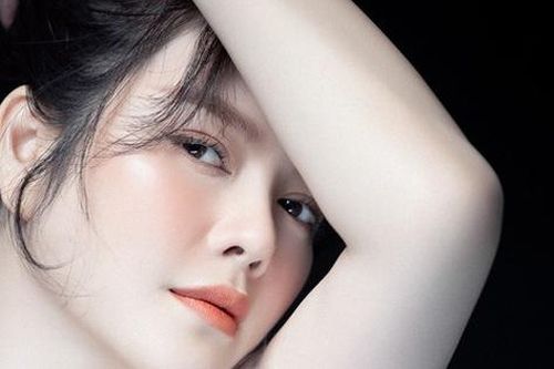 Fan không tin Lý Nhã Kỳ đã gần 40 tuổi qua bộ ảnh đẹp như 'thần tiên tỉ tỉ'