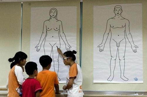 Nữ sinh Trung Quốc 'không còn xấu hổ khi nói về kinh nguyệt'