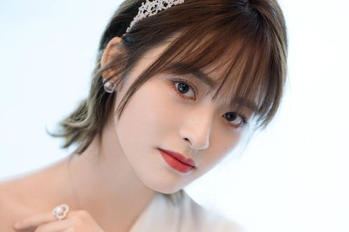 Người đẹp 'Vườn sao băng' lộ ảnh hẹn hò