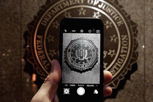 Công ty giúp FBI bẻ khóa chiếc iPhone 5 năm trước