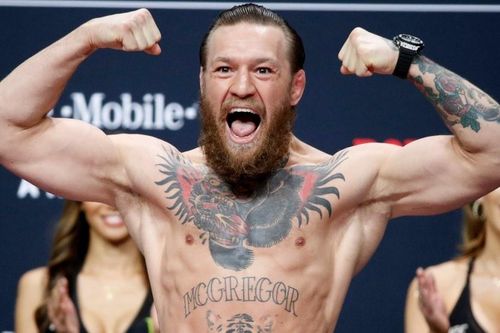 McGregor thoát cáo buộc tấn công tình dục