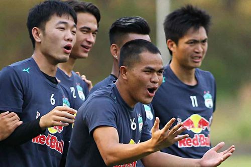 Dụng Quang Nho: 'HAGL từng rời rạc vào năm ngoái'