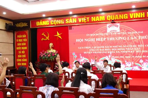 Thanh Oai: Biểu quyết thông qua 56 người ứng cử HĐND huyện khóa XX